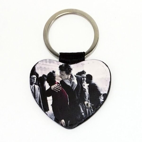 225-llavero-personalizado-con-fotos-1.jpg Llavero personalizado con fotos piel corazón